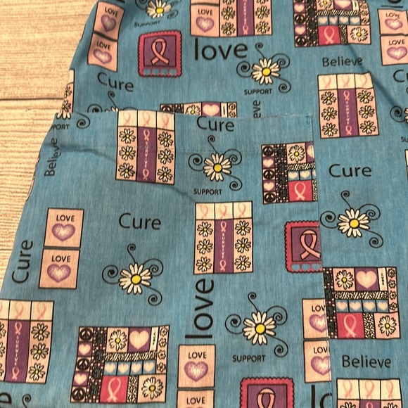 Women’s breast cancer cure support nurses scrub top size 2XL - Picture 4 of 10
